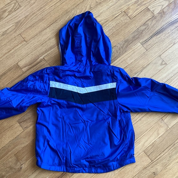 Youth size windbreaker in EUC! - Picture 4 of 4
